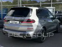 2023 BMW X7
