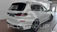 2023 BMW X7