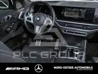 2023 BMW X7