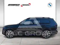 2023 BMW X7