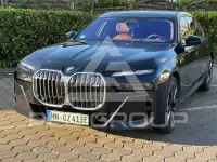 2023 BMW M7