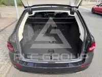 2023 BMW 520