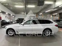 2023 BMW 520