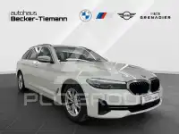 2023 BMW 520
