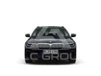 2023 BMW 520