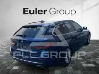 2023 BMW 520