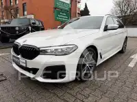 2023 BMW 520
