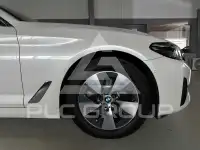 2023 BMW 520