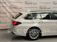 2023 BMW 520