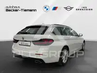 2023 BMW 520