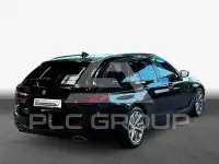 2023 BMW 520