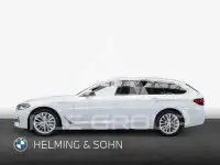 2023 BMW 520
