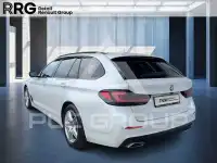 2023 BMW 520