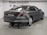2023 BMW 520
