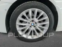 2023 BMW 520