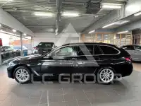 2023 BMW 520