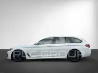 2023 BMW 520