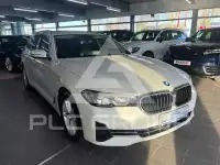 2023 BMW 520