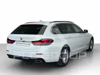 2023 BMW 520