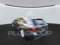 2023 BMW 520