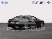 2023 BMW 520