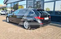 2023 BMW 520