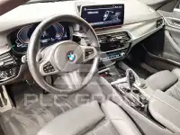 2023 BMW 520