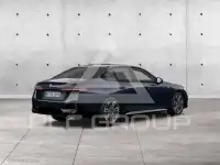 2023 BMW 520