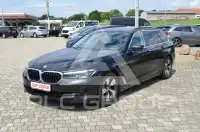 2023 BMW 520