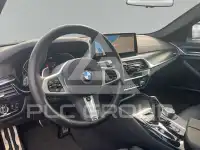 2023 BMW 520