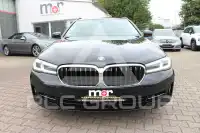 2023 BMW 520