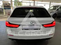 2023 BMW 520