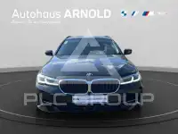 2023 BMW 520