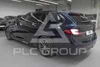 2023 BMW 520