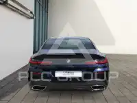 2023 BMW M8