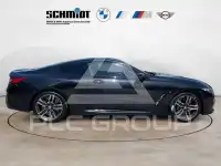 2023 BMW M8