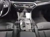 2023 BMW 318