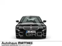 2023 BMW 318