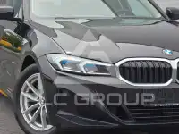 2023 BMW 318