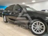 2023 BMW 318