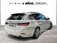 2023 BMW 318