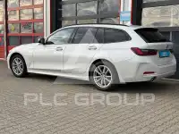 2023 BMW 318