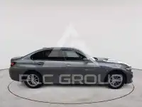 2023 BMW 318