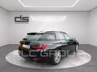 2023 BMW 318