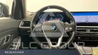 2023 BMW 318