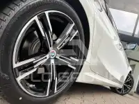 2023 BMW 318