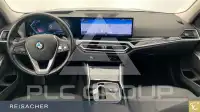 2023 BMW 318
