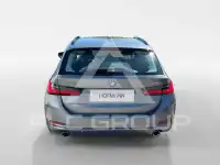 2023 BMW 318
