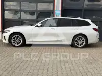 2023 BMW 318