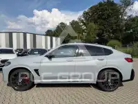2023 BMW X4